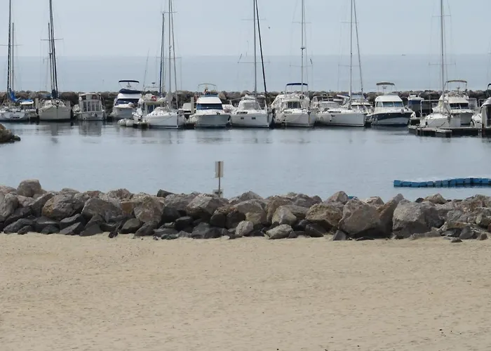 Horte Neuve 아파트 *